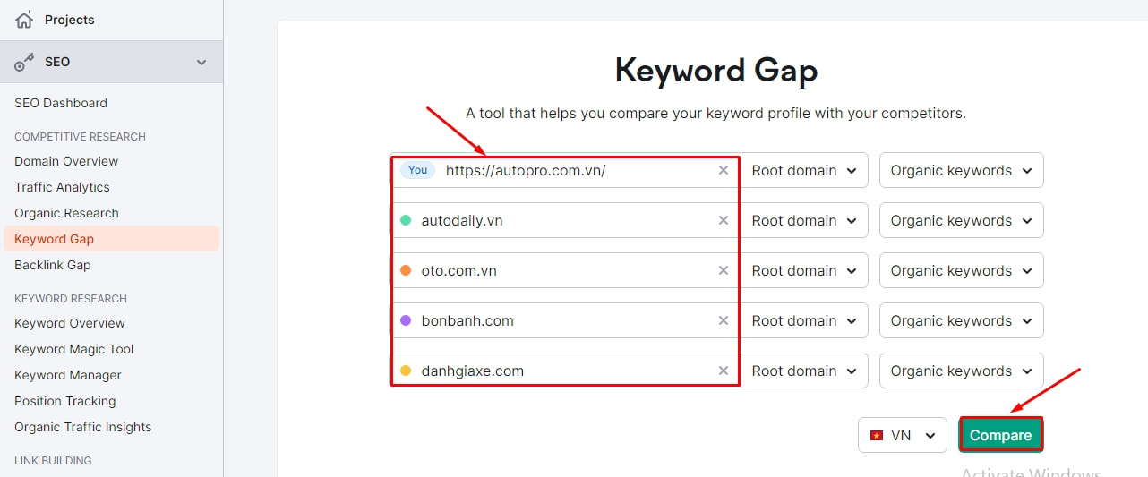 Nhập domain của các đối thủ vào công cụ Keyword Gap
